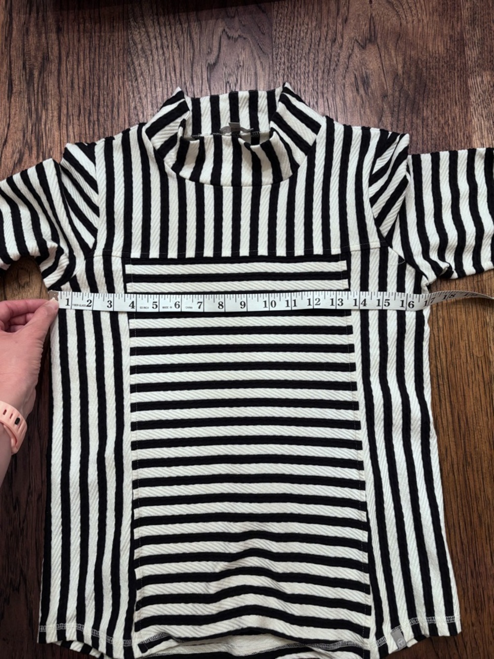 Talbots Striped Textured Top Size S Black Ivory Long Sleeve Athleisure - Picture 10 of 12